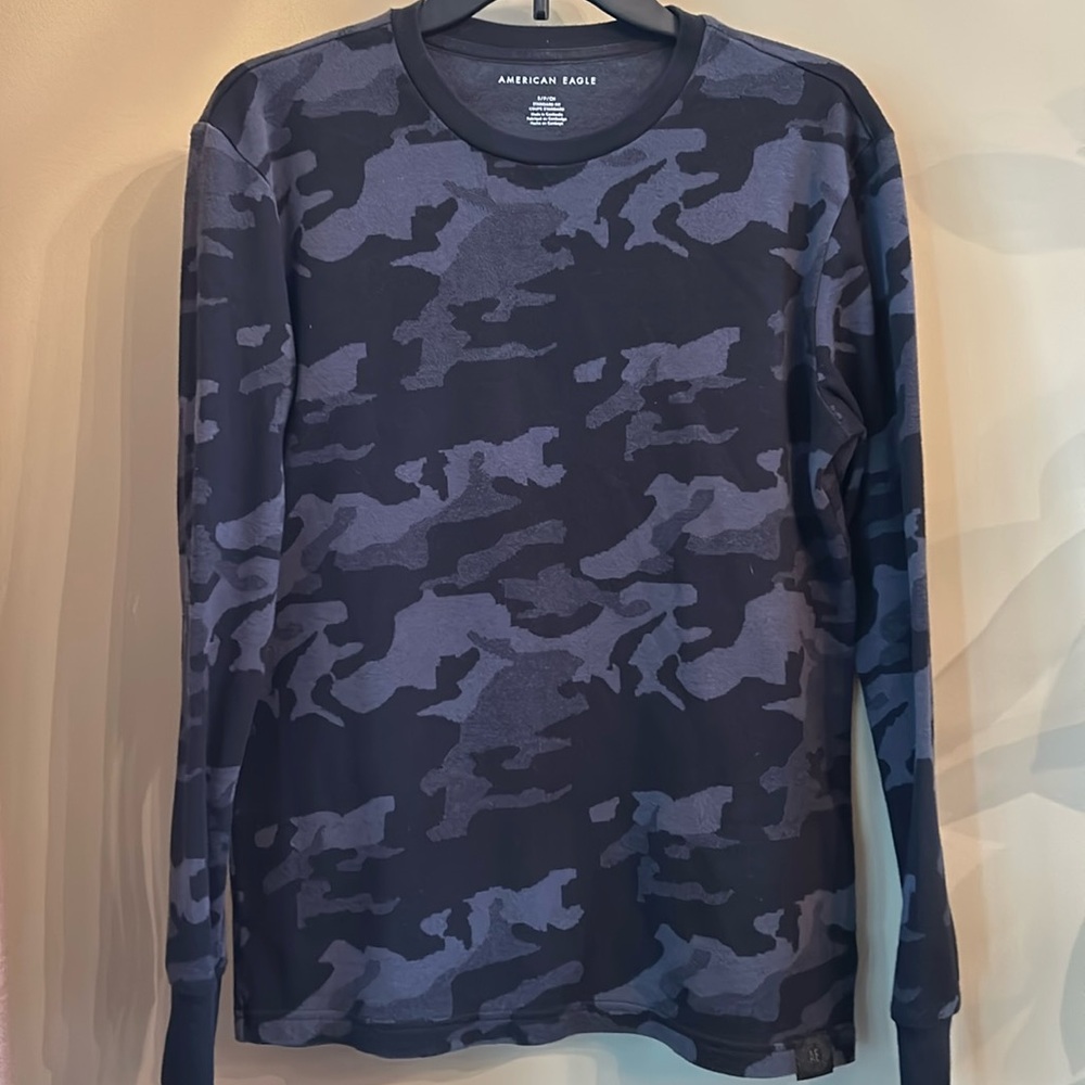 American Eagle Men’s Lo g Sleeve Shirt